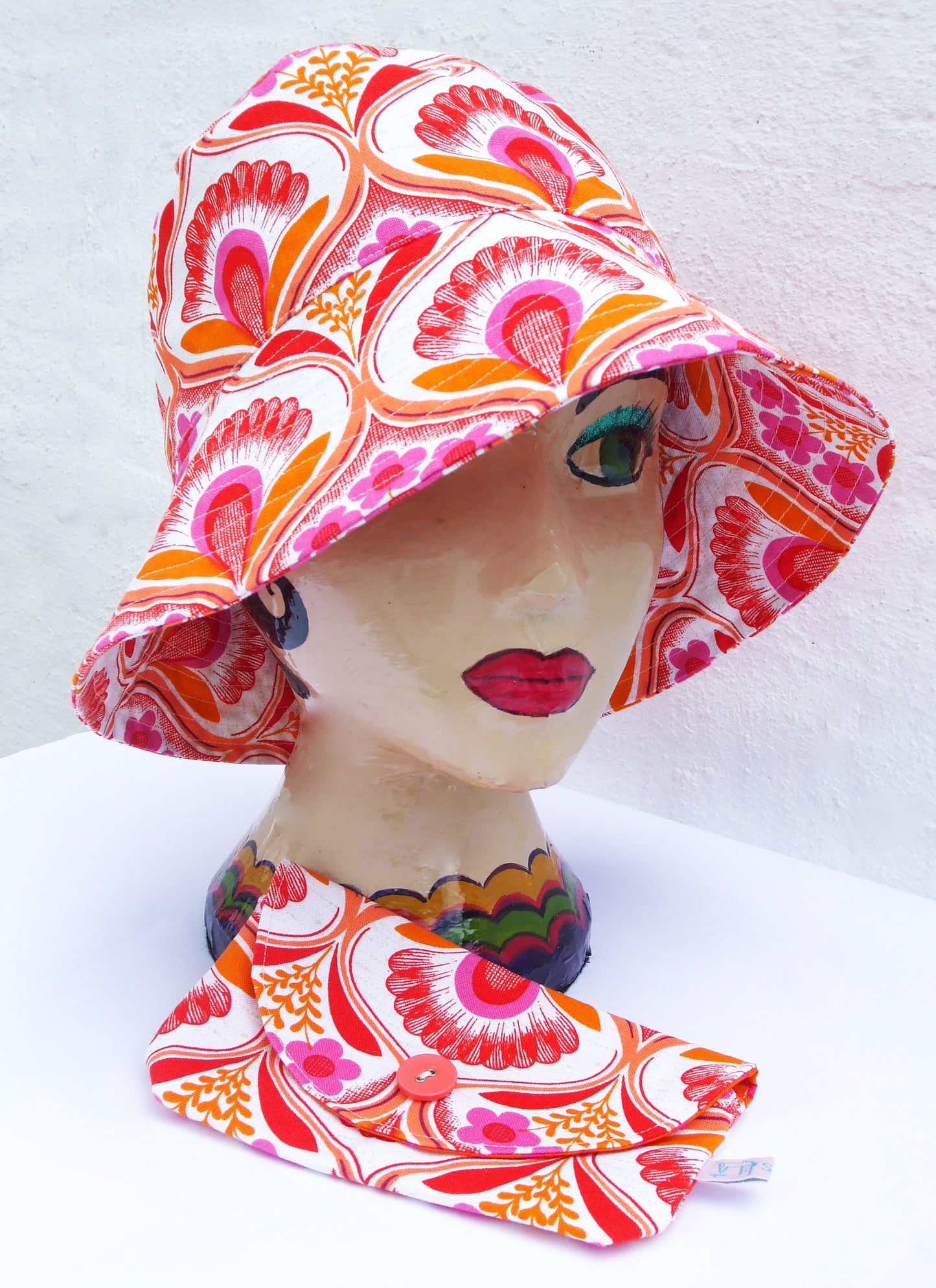 COTTON BATIK & SPOT FABRIC